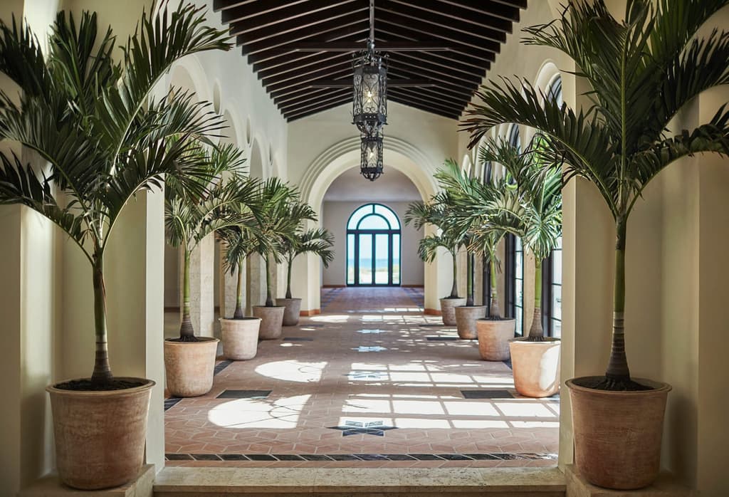 Photography: Christian Horan. Courtesy of Four Seasons Hotel at The Surf Club in Miami