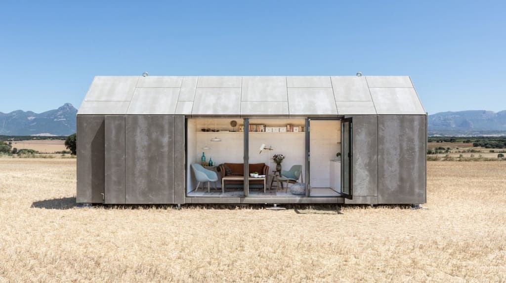 Abaton APH80 tiny home