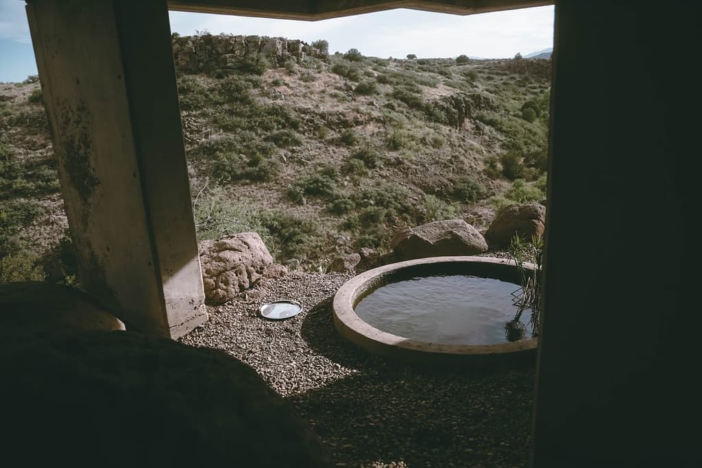 Arcosanti photo essay FORM festival by Alex Kacha