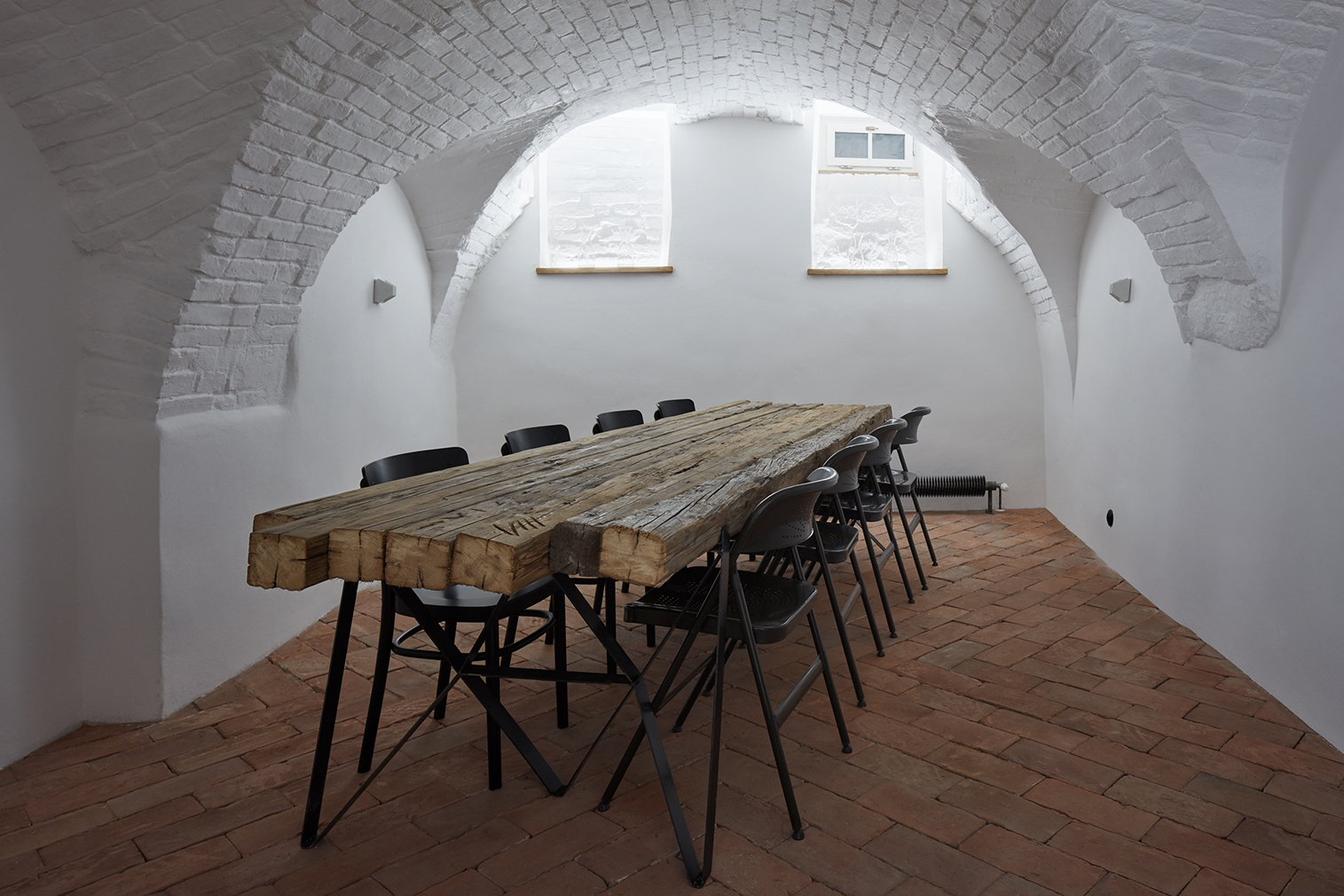 ORA's Stanjhaus – a new Czech guesthouse in Mikulov