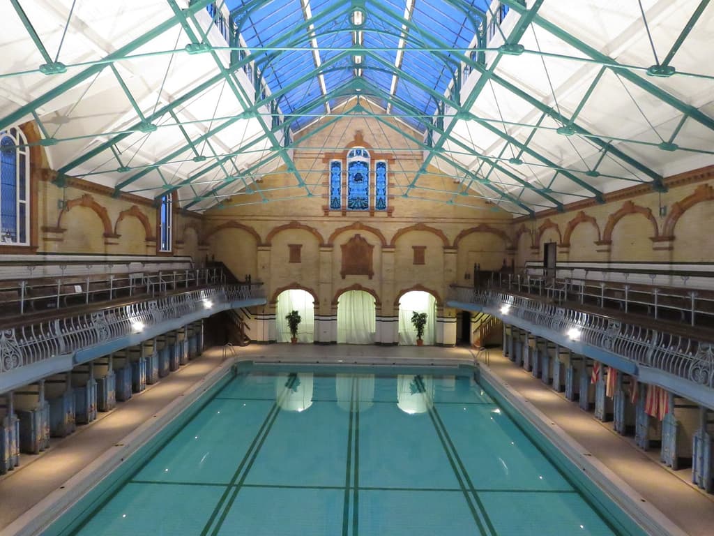 British swimming pools – Victoria Baths Manchester