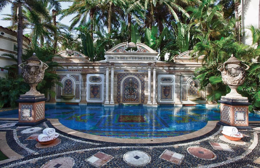 7 spectacular fashion designers' homes you can visit