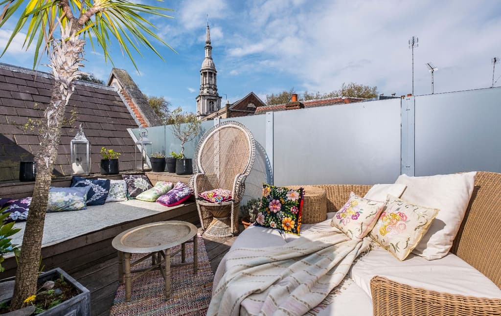 Converted courthouse for sale in Shoreditch London