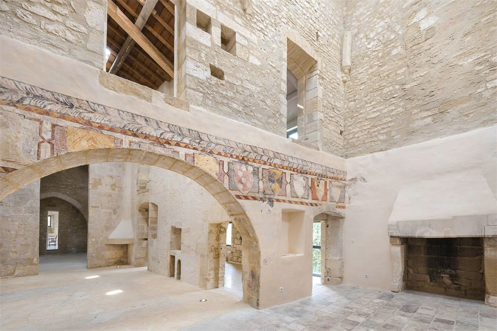 St Maximim castle – French holiday home for sale