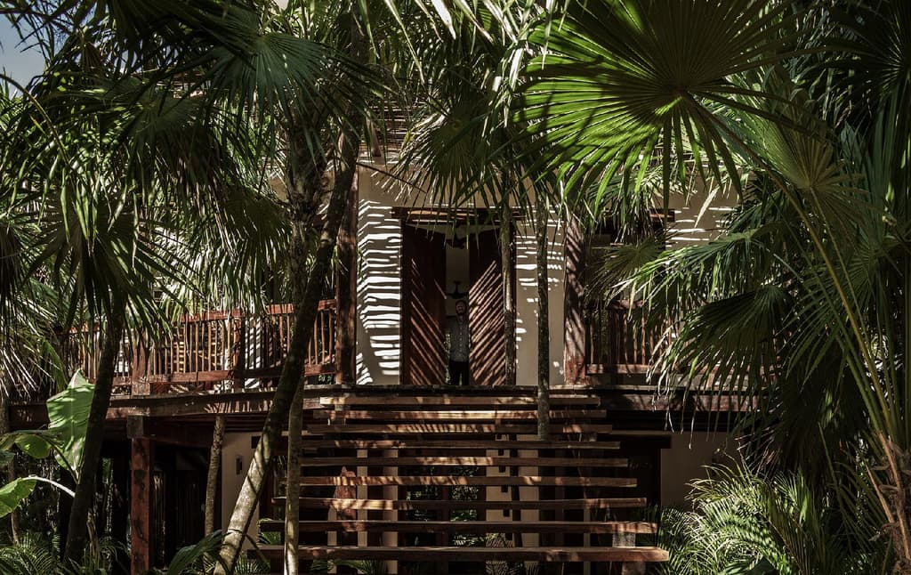 Holiday home in Mexico by architect Co-Lab Design Office