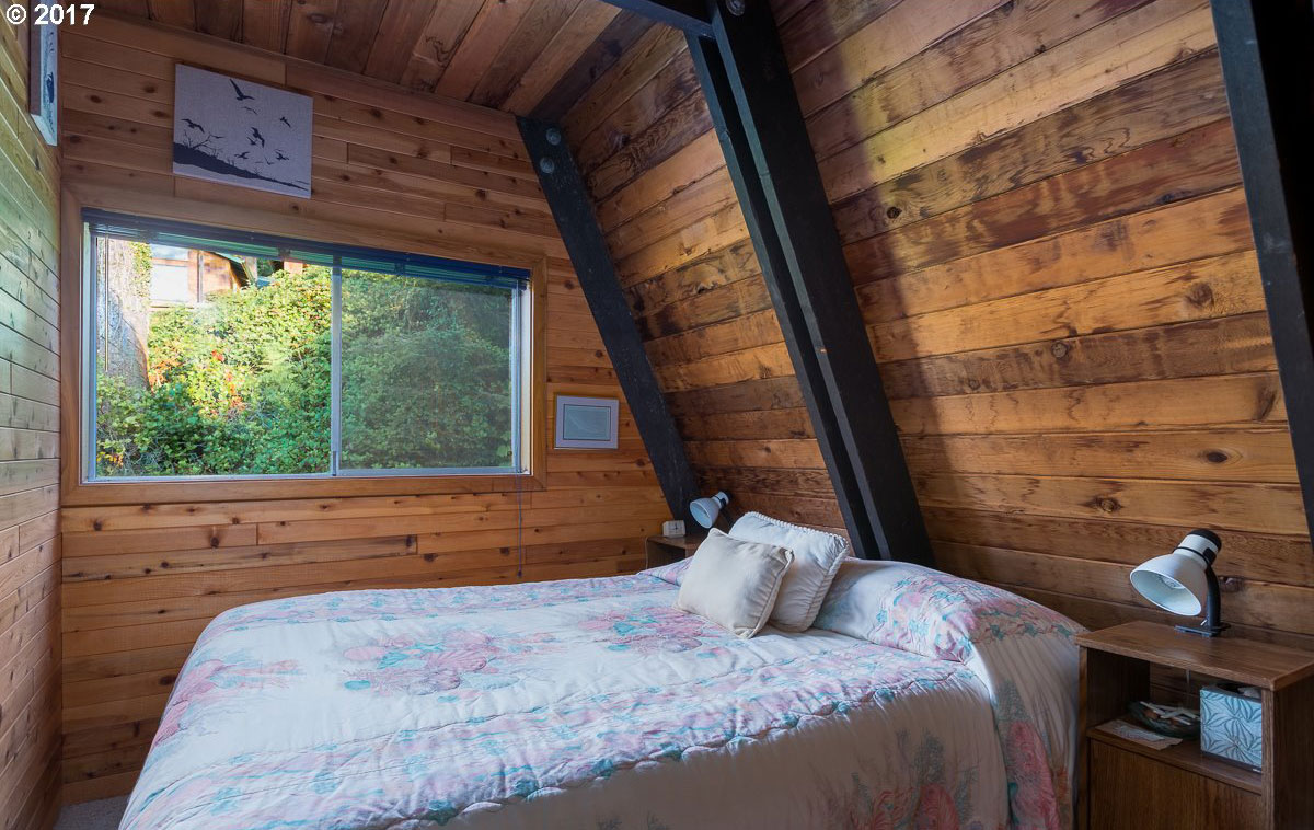 Aframebeachcabinforsale8 The Spaces