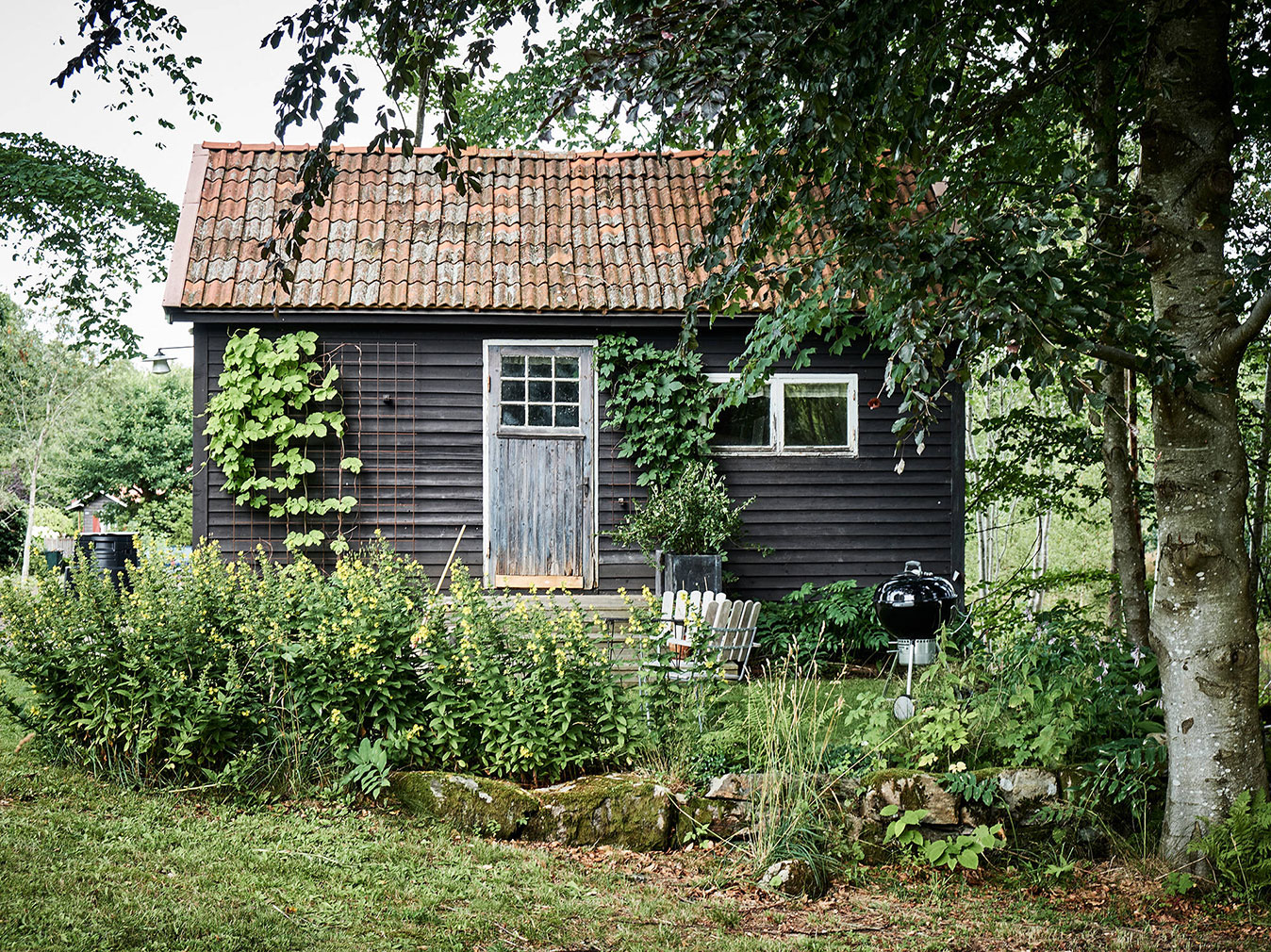 Swedish National Romantic cottage for sale near Gothenburg