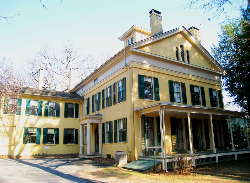 Emily Dickinson Museum - the writer's home