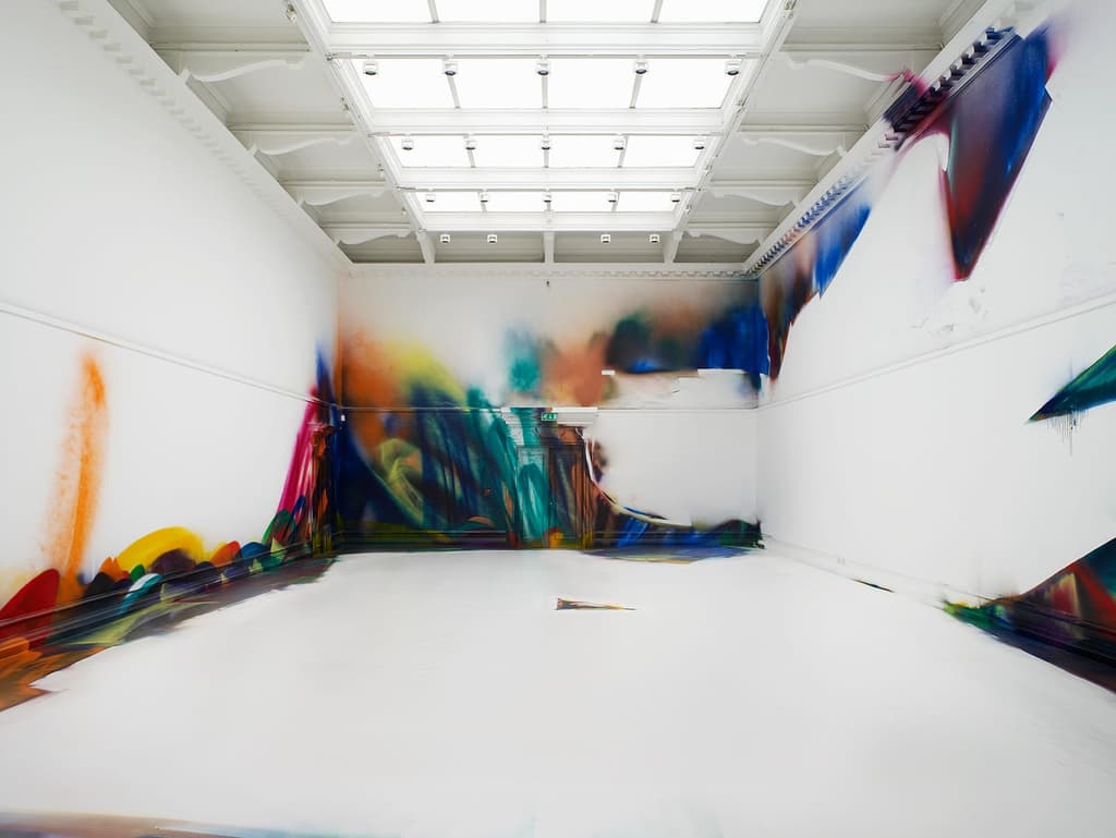 Katharina Grosse, <em>This Drove my Mother up the Wall,</em>, South London Gallery, 2017. Photography: Andy Keate