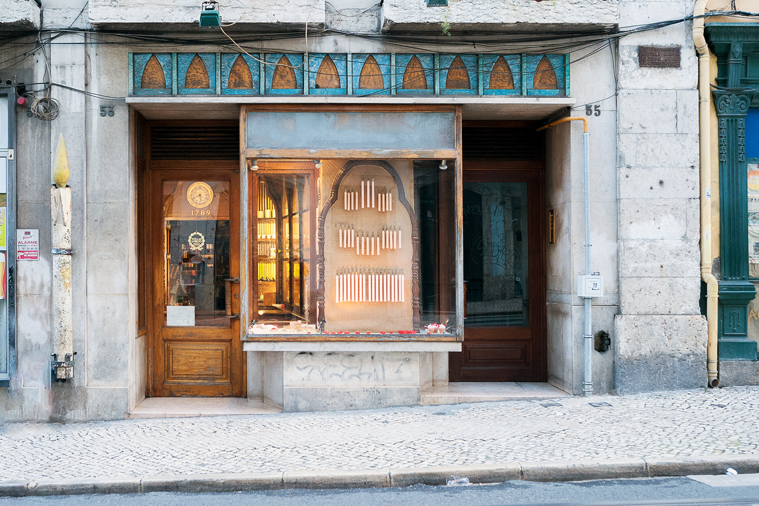 Lisbon heritage stores