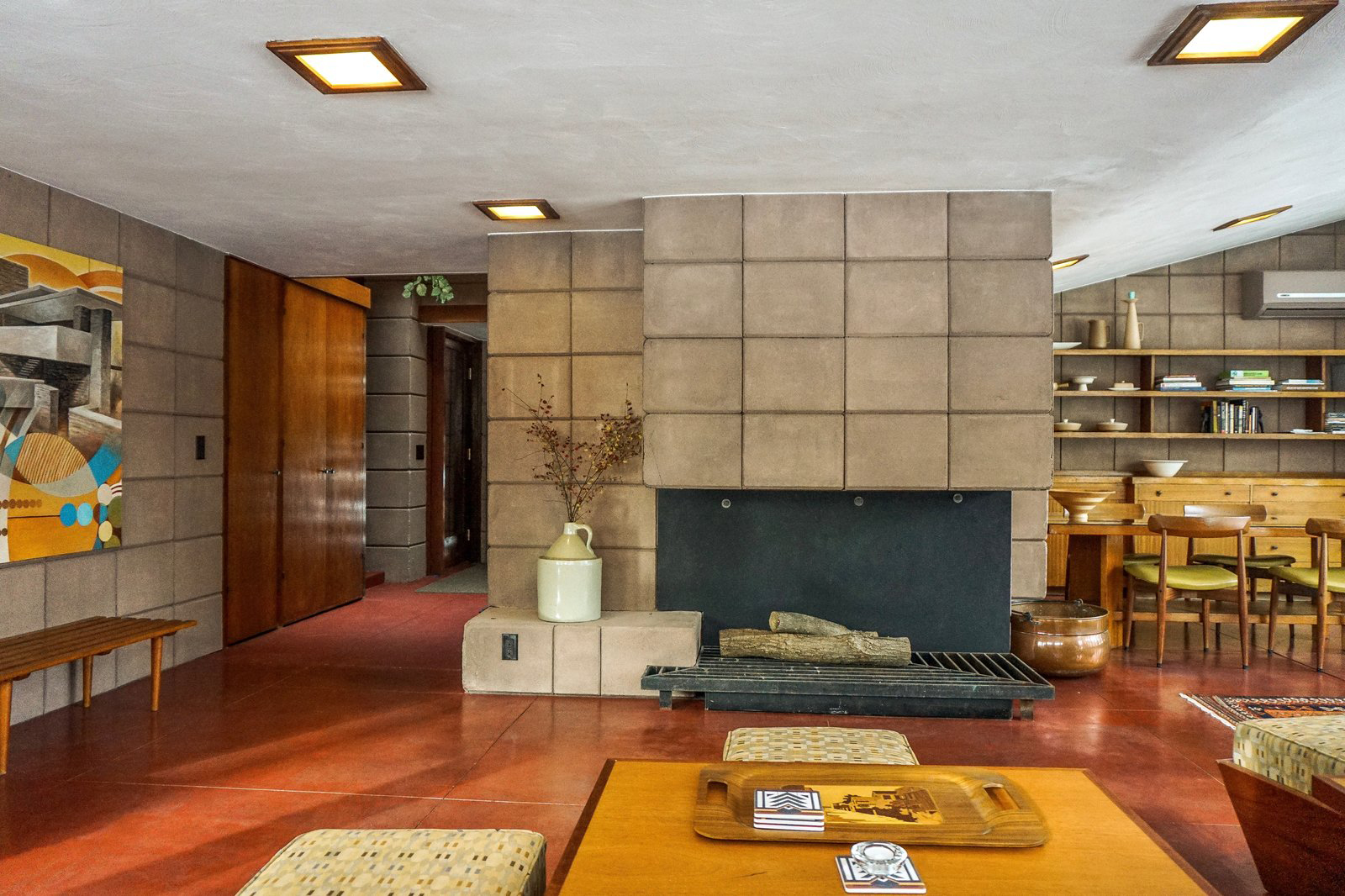 Frank Lloyd Wright’s Eppstein House in Michigan is available to rent