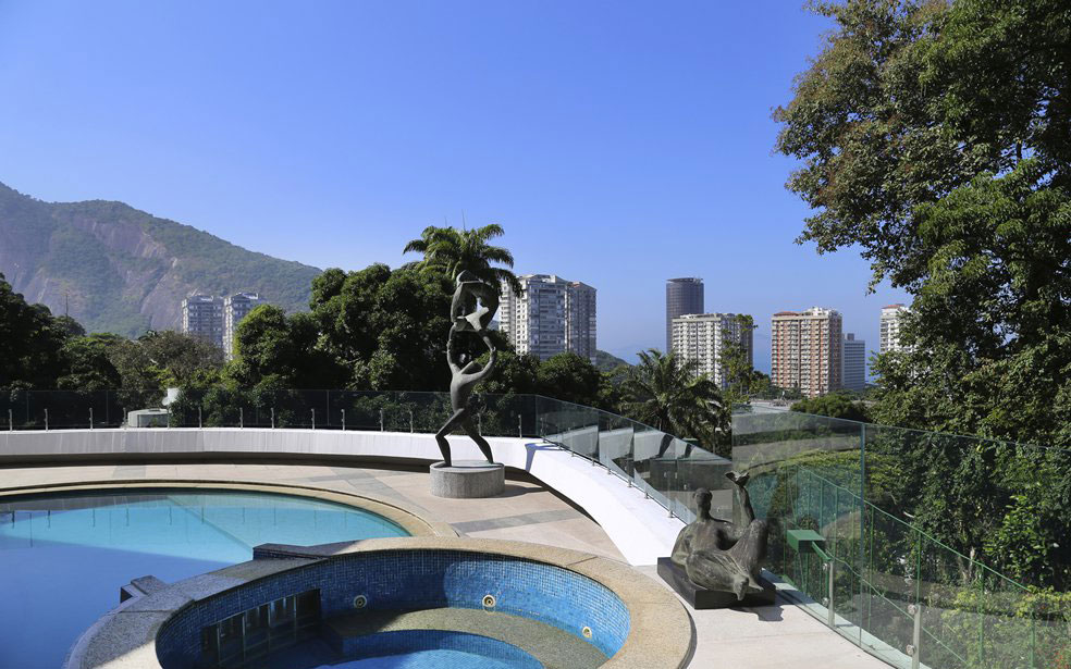 Wellness property designed by Oscar Niemeyer