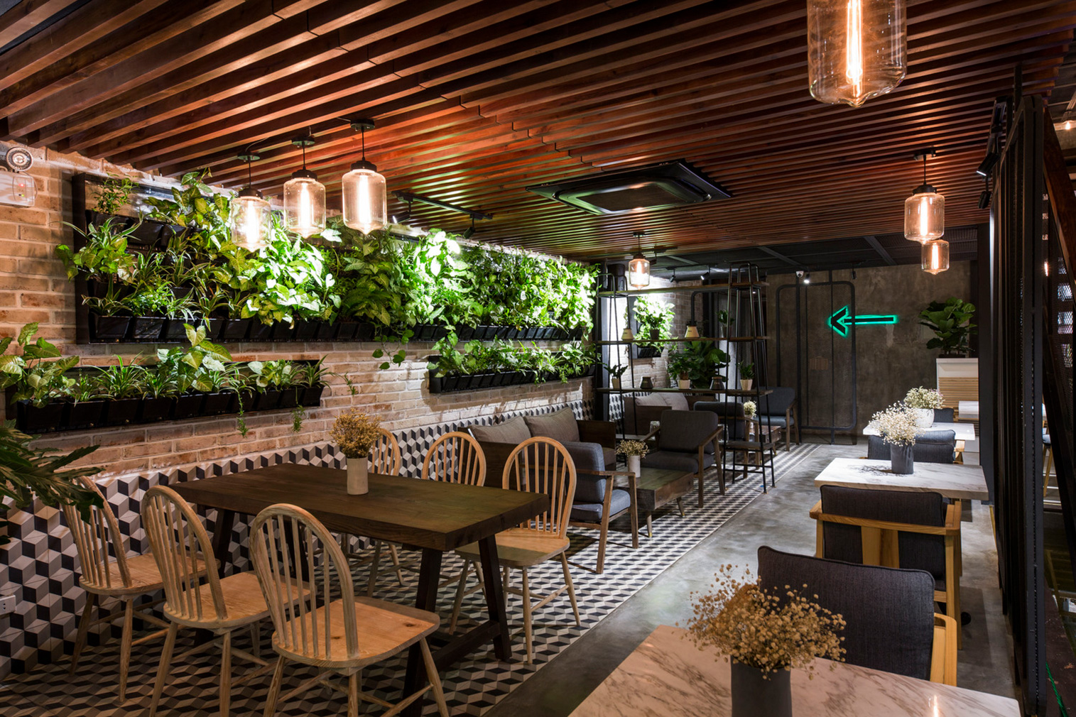 Le House designs a ‘secret garden’ cafe in Hanoi