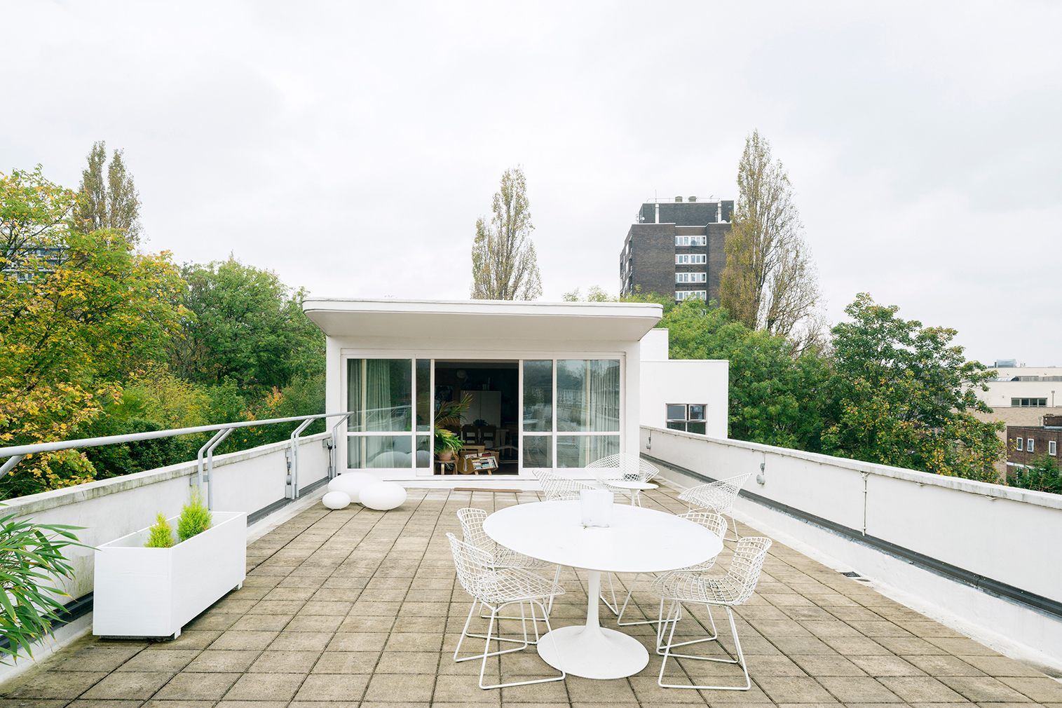 London’s Isokon Building penthouse for sale
