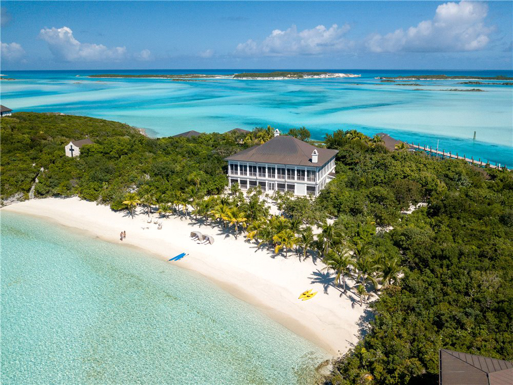 Little Pipe Cay for sale in the Exumas