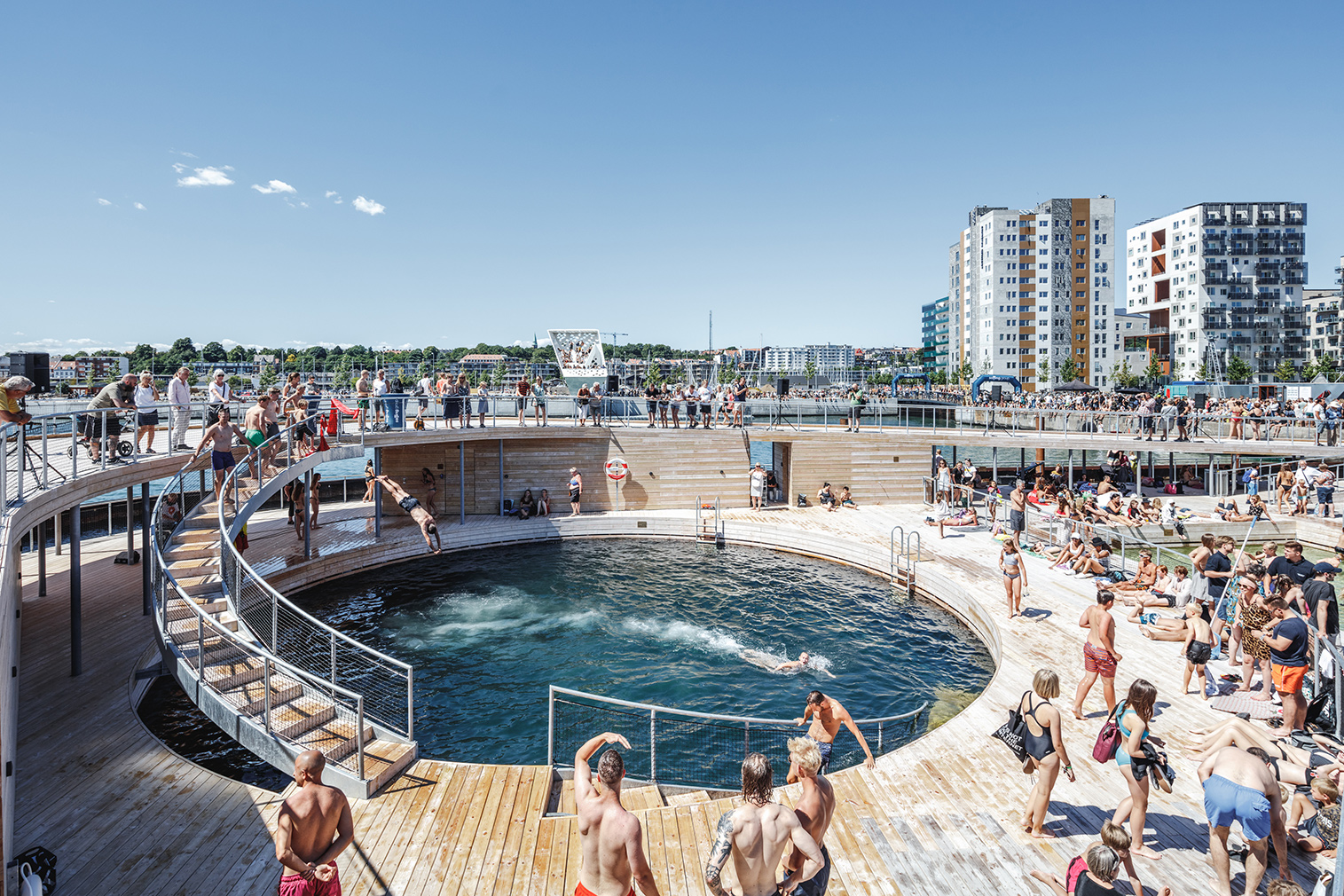 BIG creates a floating bath house in Aarhus harbour