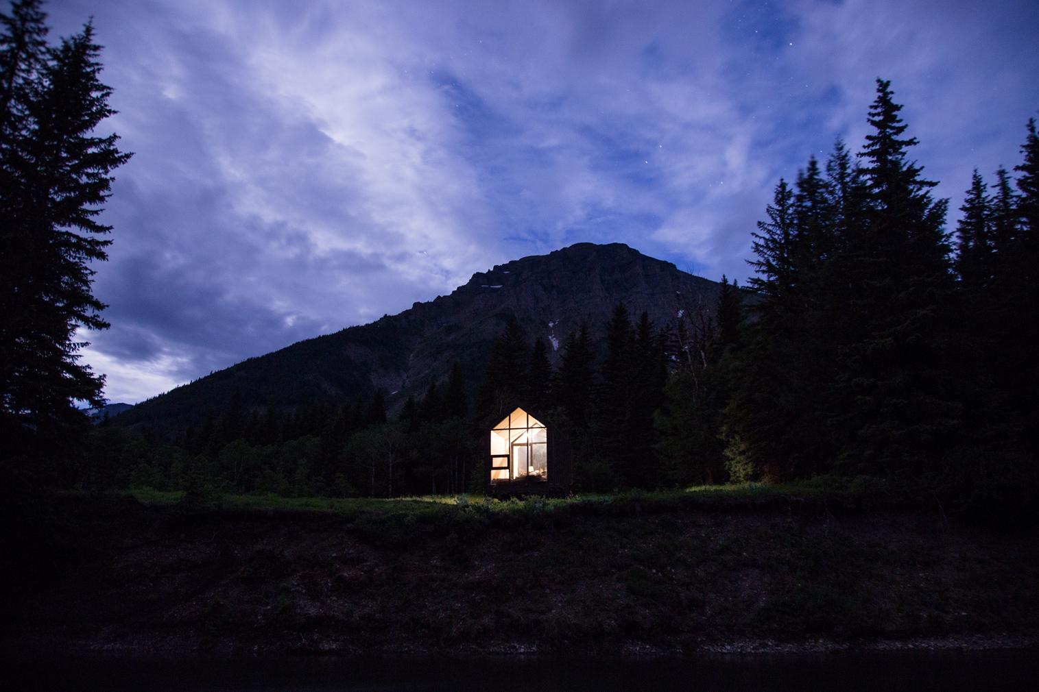 Mono is a ‘plug and play’ prefab cabin costing just $21k