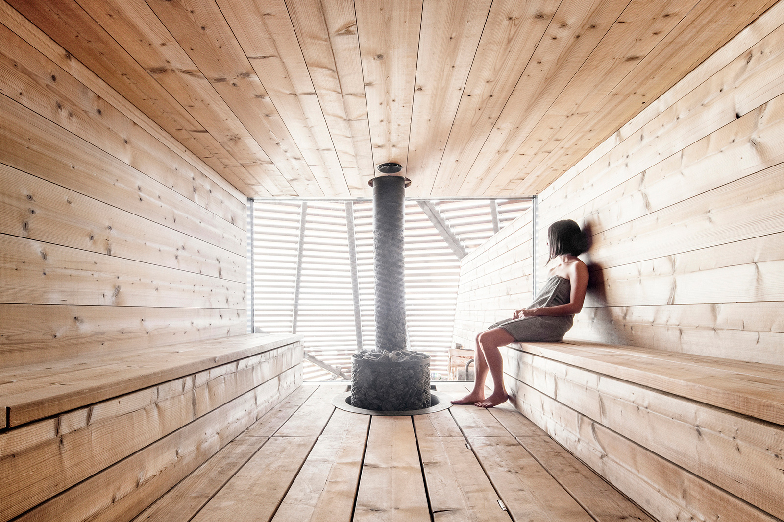 6 scenic saunas to unwind in this autumn