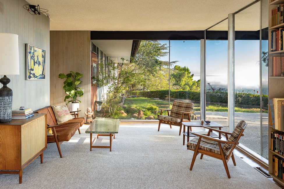 Richard Neutra’s little known Sale Residence hits the market for the first time ever