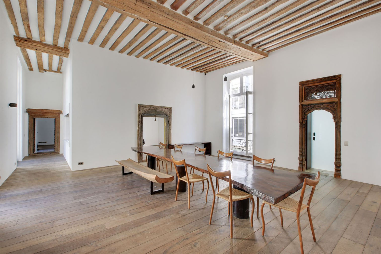 Marais loft for sale via Propriétés Parisiennes Sotheby’s International Realty