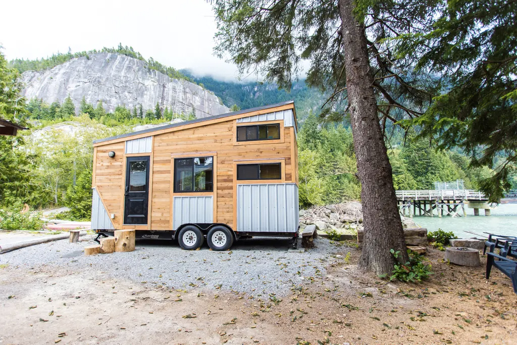 Squamish tiny home for rent in British Columbia, Canada