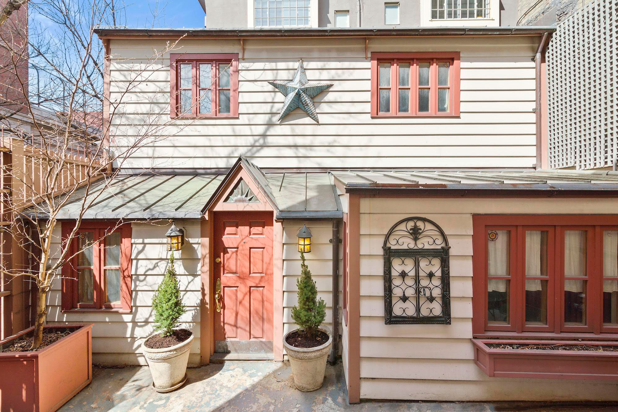 Rare 200-year-old wooden townhouse in Manhattan lists for $12m