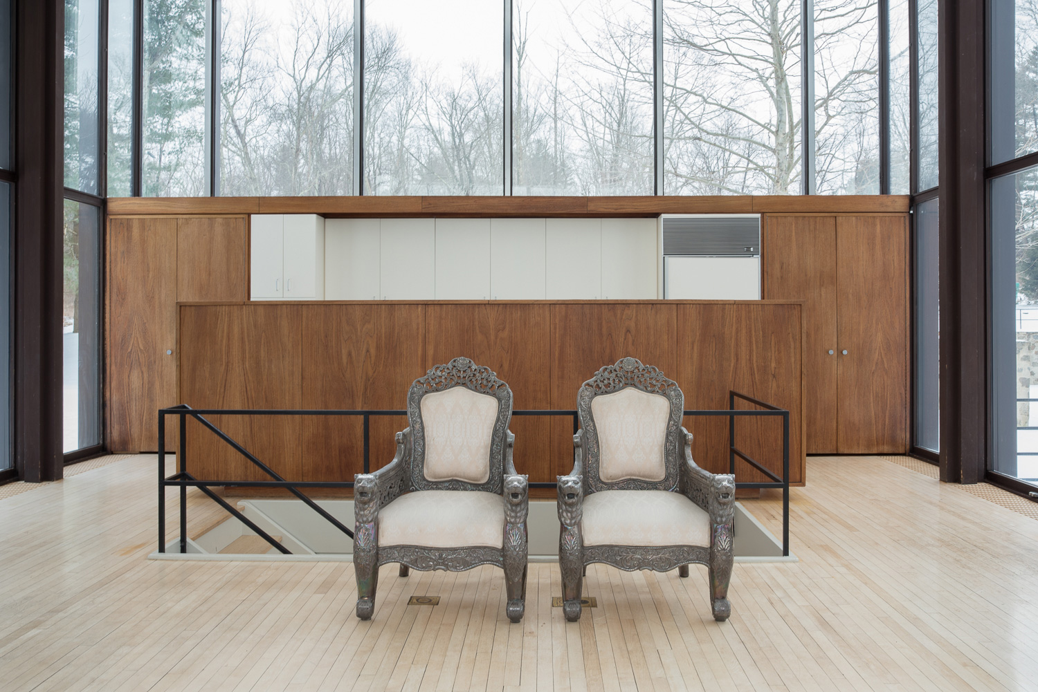 Tour Philip Johnson’s Modernist masterpiece The Wiley House
