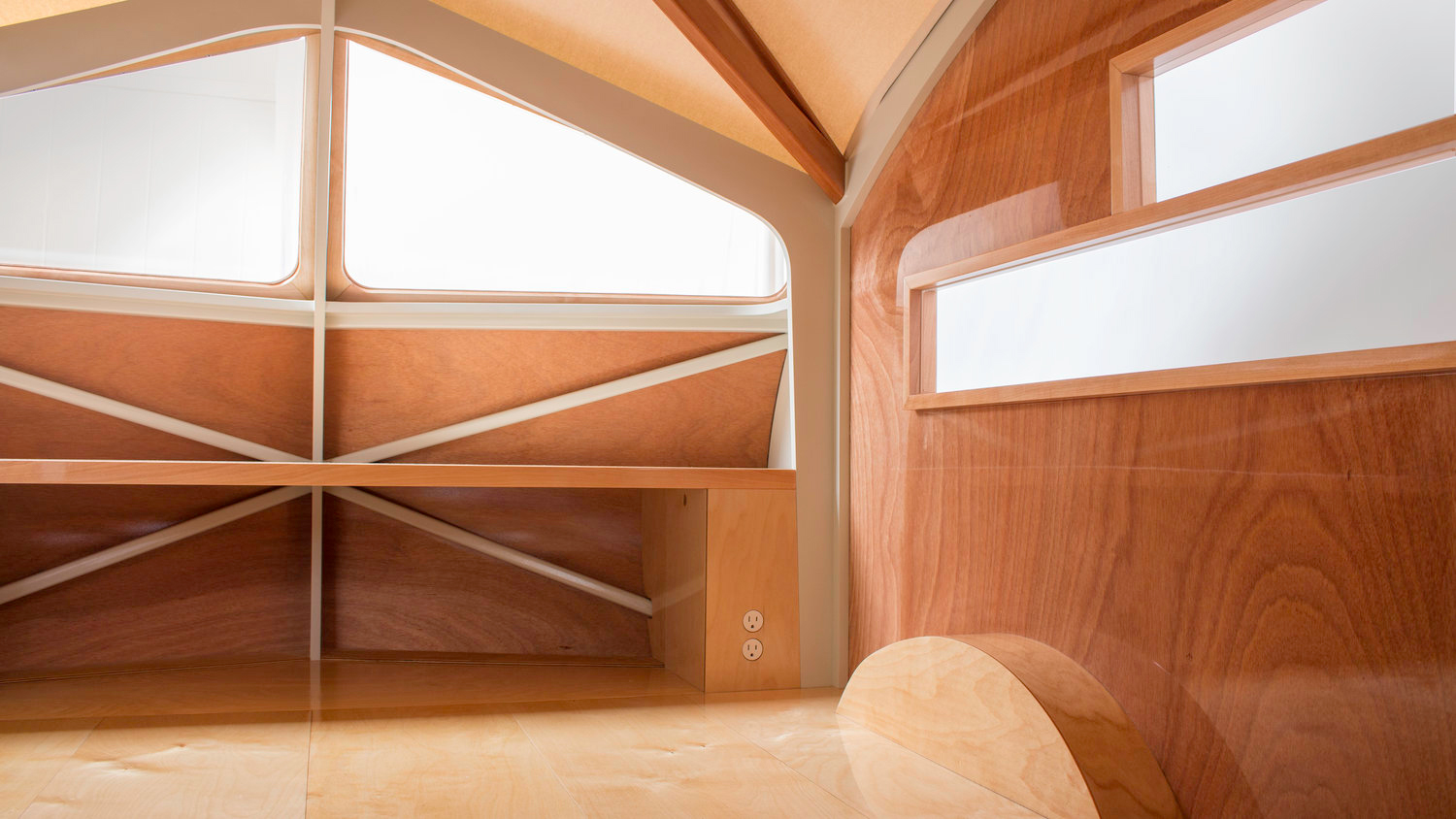 5 must-have trailers for life on the open road: the midcentury-inspired Hütte Hut