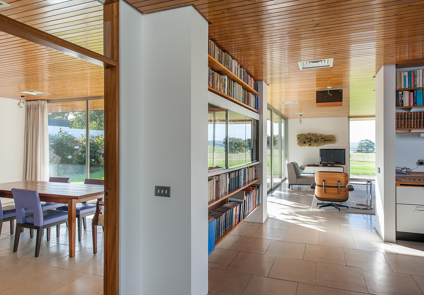 Mies-inspired midcentury home is for sale in the UK's Rye