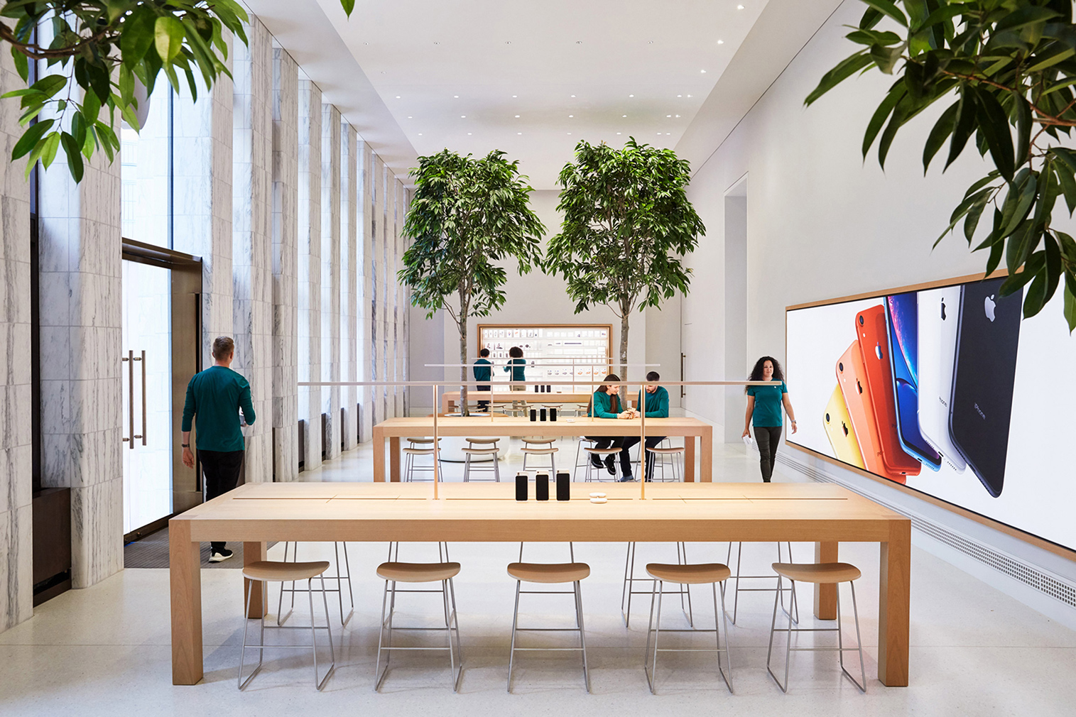 Washington DC’s first public library is now an Apple store