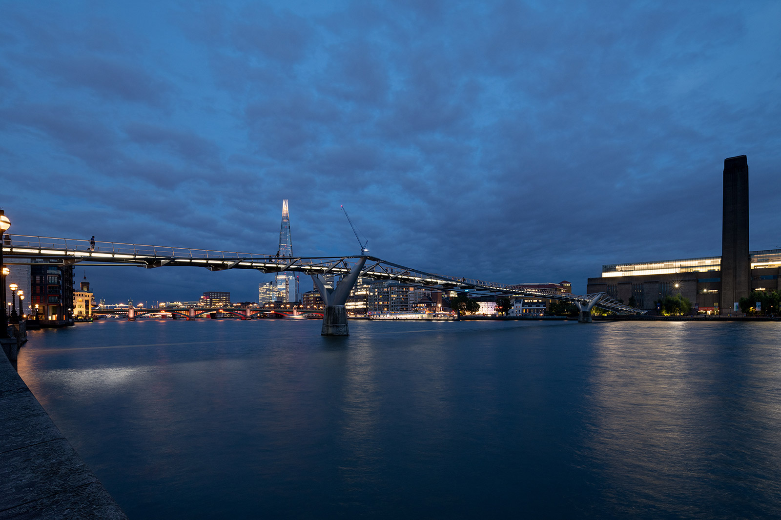 Millennium Bridge. Photography: James Netwon