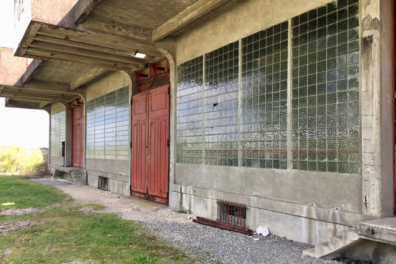 Vast ‘Brutalist’ warehouse lists for €550k in France’s Saint-Emilion