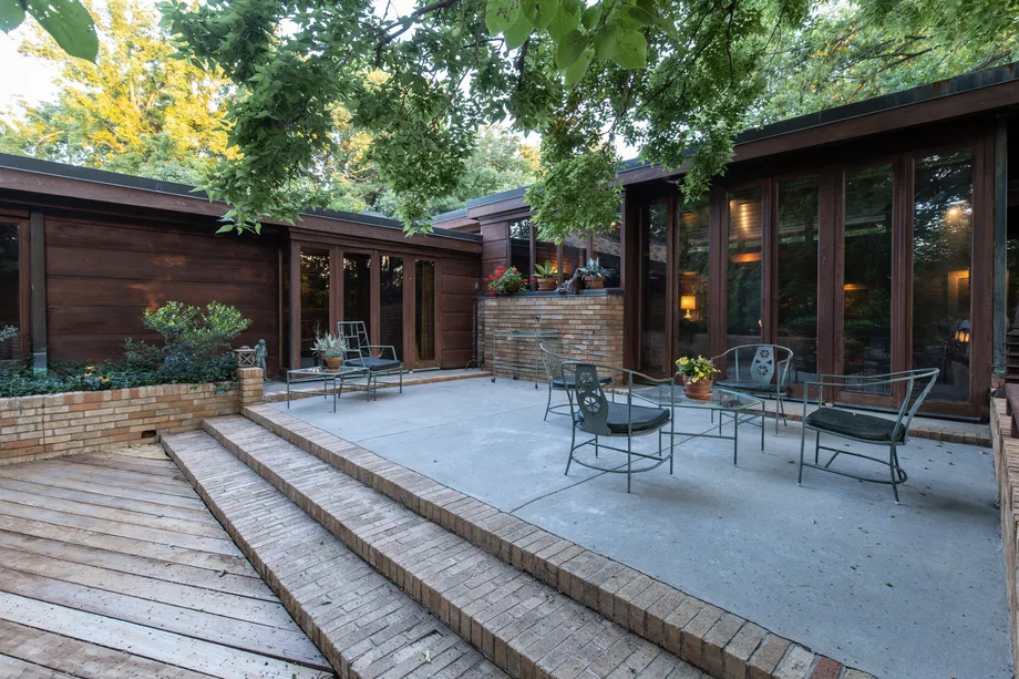 A Frank Lloyd Wright Usonian home is headed to auction – with no reserve