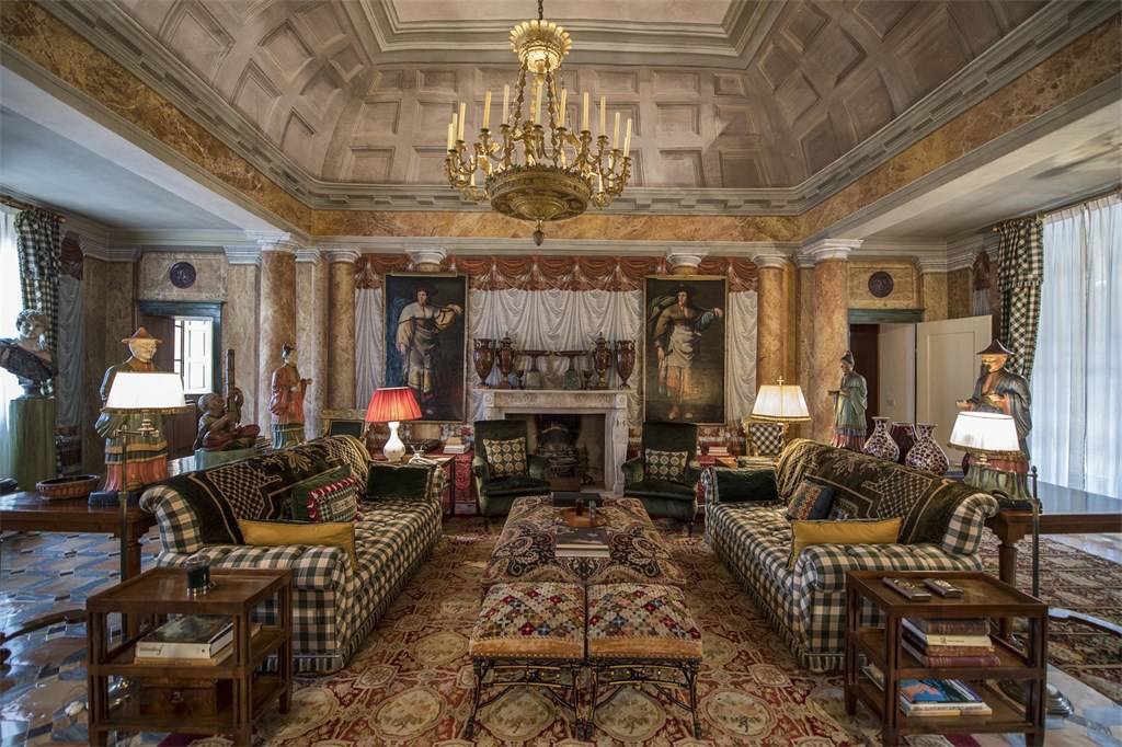 Valentino’s Tuscan villa has hit the market for €12m