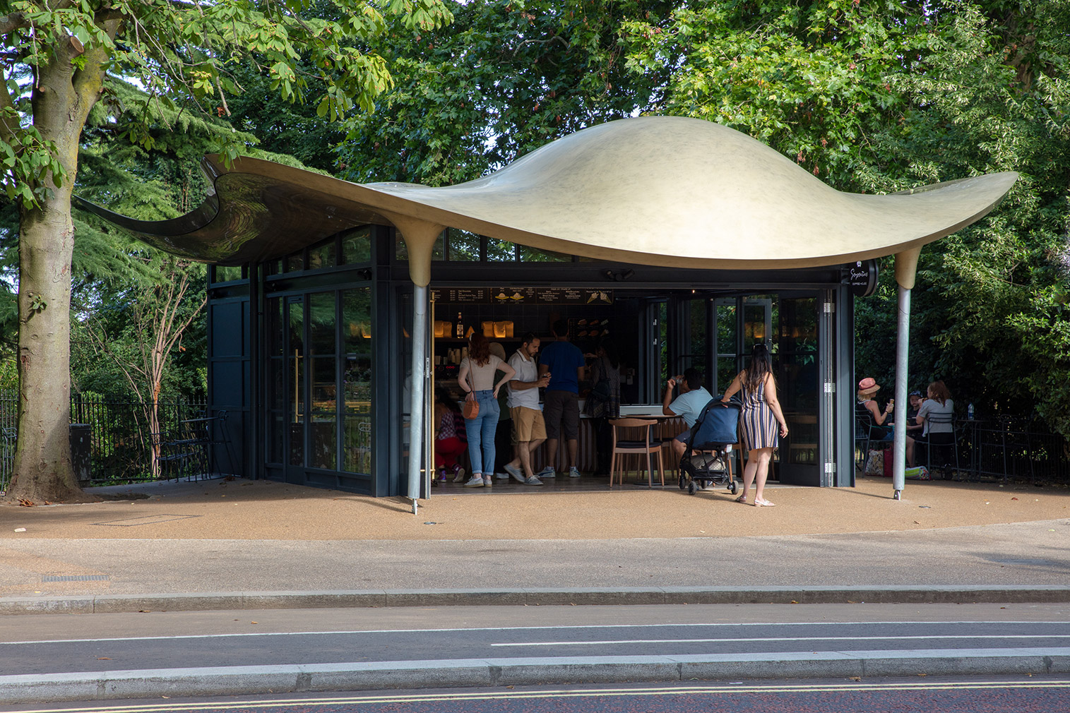A new ‘floating’ pavilion has opened in Hyde Park in the form of a skeletal cafe by Mizzi Studio.