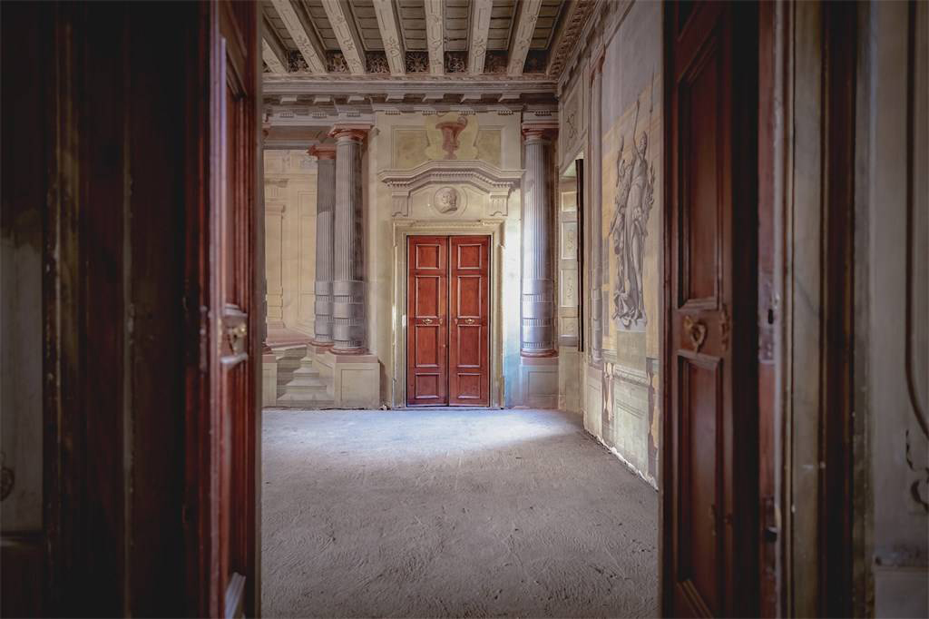 A historic fresco-filled palazzo is for sale in Verona