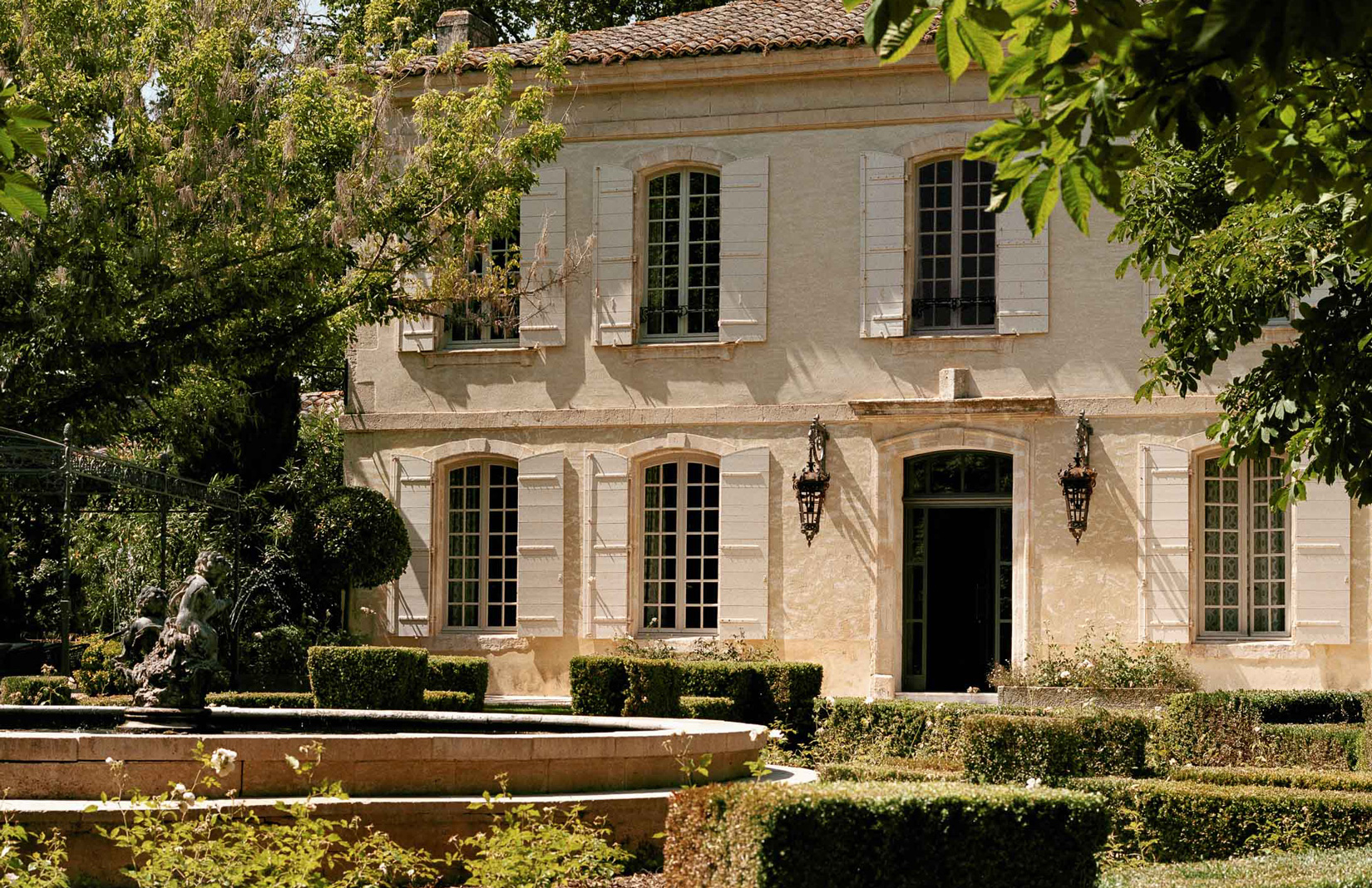 Le Mas de Chabran puts a fresh spin on country living in Provence