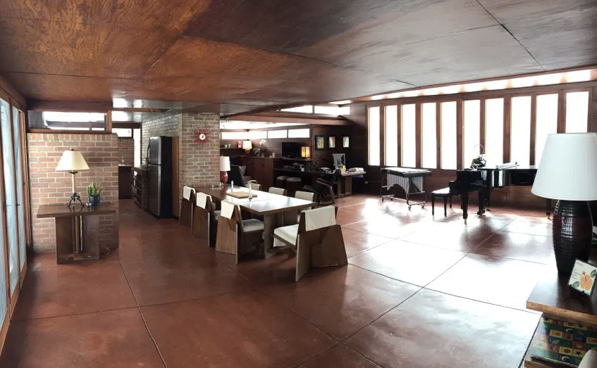  Frank Lloyd Wright’s Goetsch-Winckler House in Okemos, Michigan lists for $479,000 directly