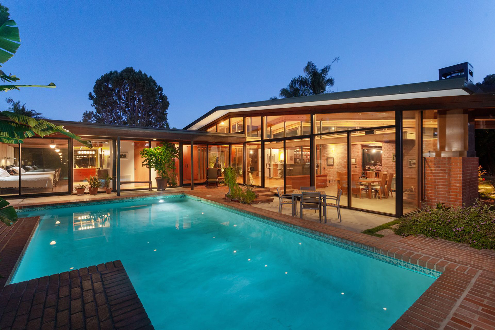 The Meyer Residence in Sherman Oaks, LA by Ray Kappe