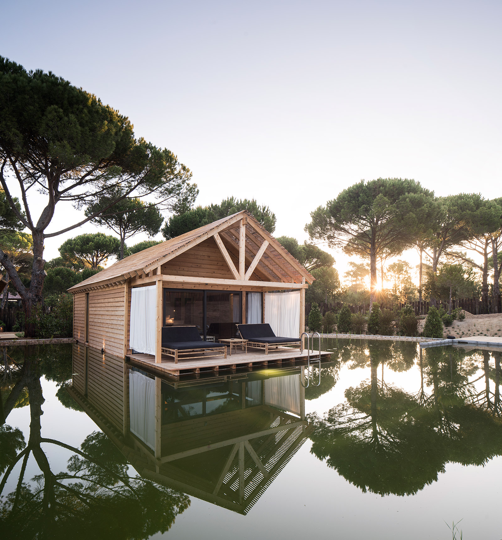 Sublime’s Bio Pool Suites are independent villas, each with a terrace from which you can plunge into a private pool naturally cleaned by aquatic plants.