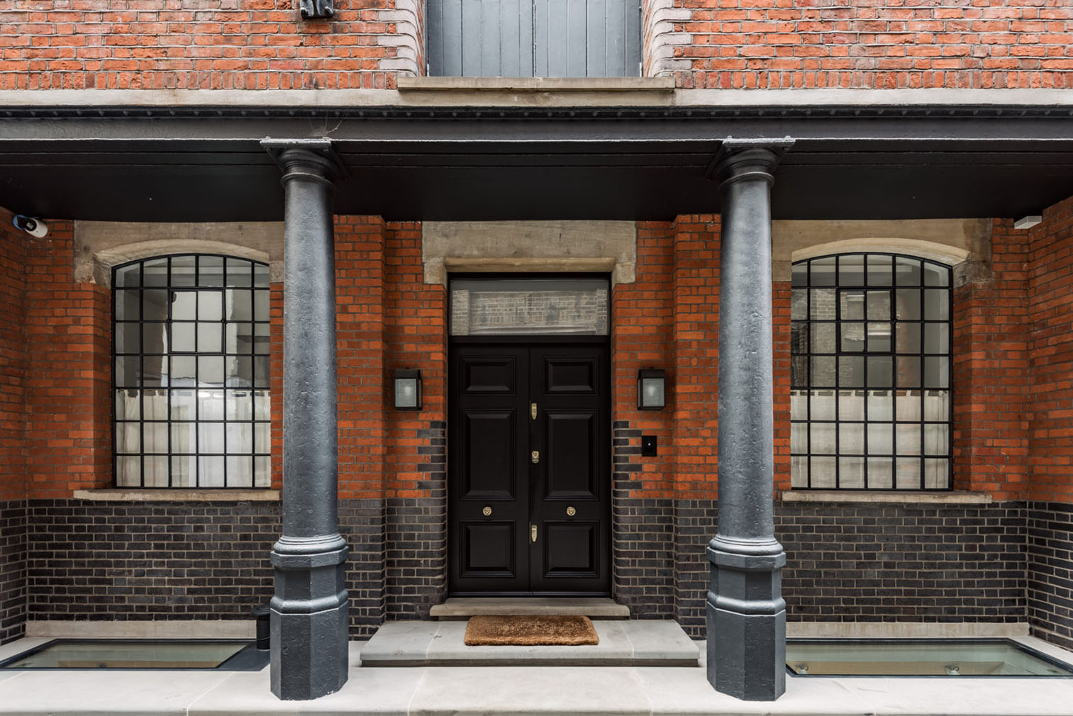 The cooperage scooped a 2017 RIBA award for its masterful blending of old and new, and now the Clerkenwell property is on the market via The Modern House for £7.25m.