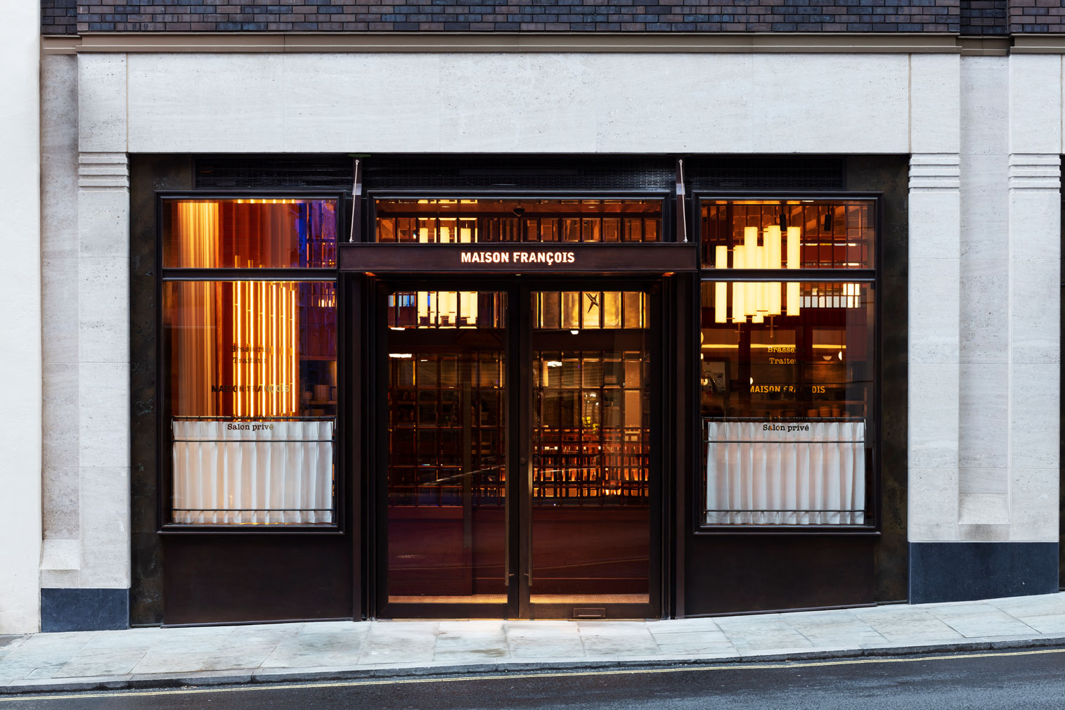 London restaurant Maison Francois puts a postmodern spin on the traditional brasserie