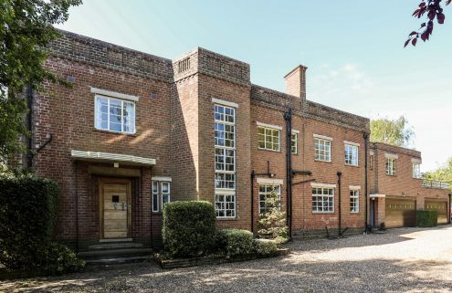 Time capsule residence: a 1930s gem in Warwickshire